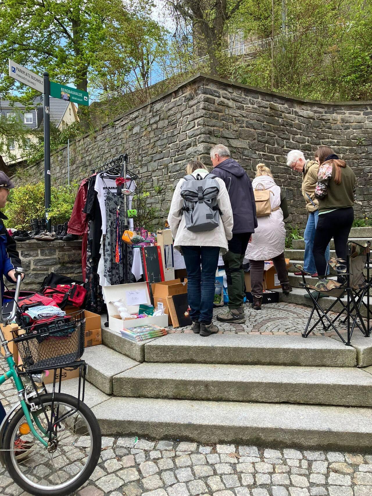 Garagen- und Hofflohmarkt 9.5.
