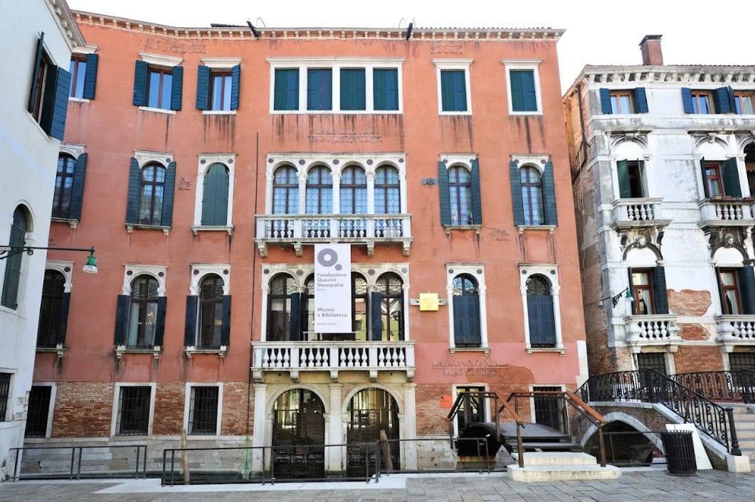 John Baldessari: No Stone Unturned – Conceptual Photography John Baldessari: No Stone Unturned – Conceptual Photography