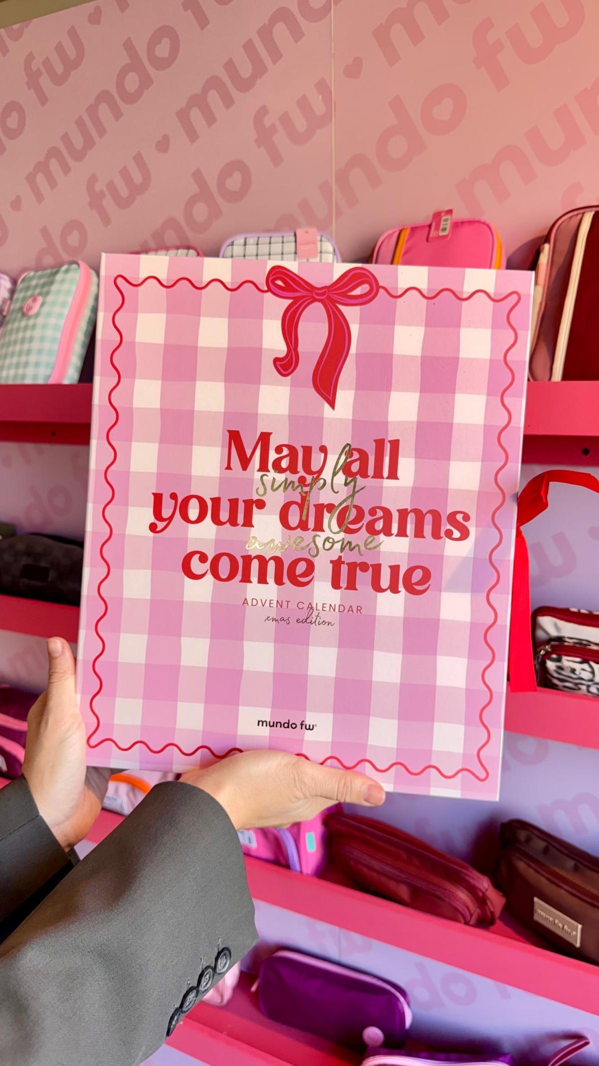 Llegó el fin del misterio: se revela la marca de la segunda Caja de Adviento 🎁✨ y es...