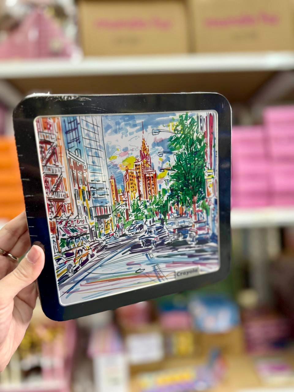 Una marca icónica que todos esperábamos 🌈 ¡Crayola vuelve a Woopy! 🎨