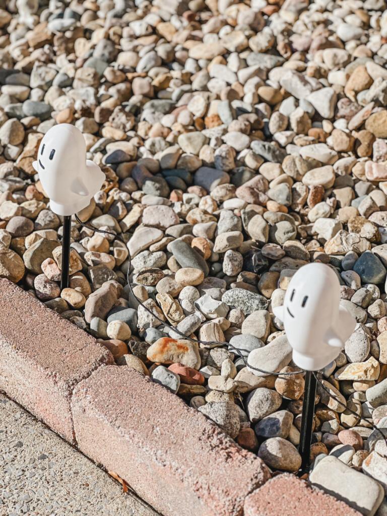 how to decorate for fall using black + white, a mayfield, ky home tour (part two) how to decorate for fall using black + white, a mayfield, ky home tour (part two)