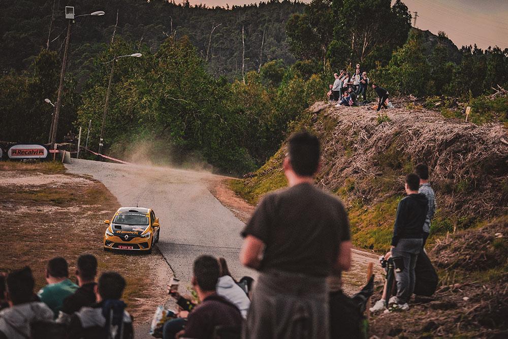 "Cohete" Suárez marca el ritmo "Cohete" Suárez marca el ritmo