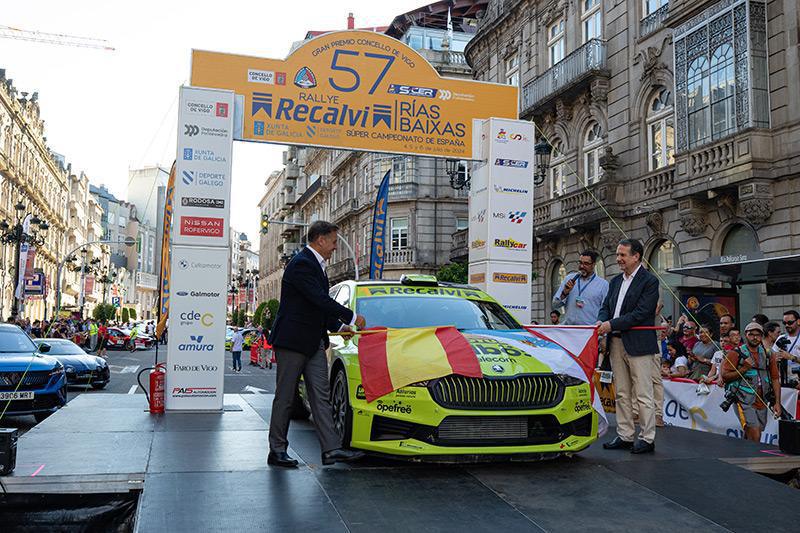 Ceremonia de salida Ceremonia de salida