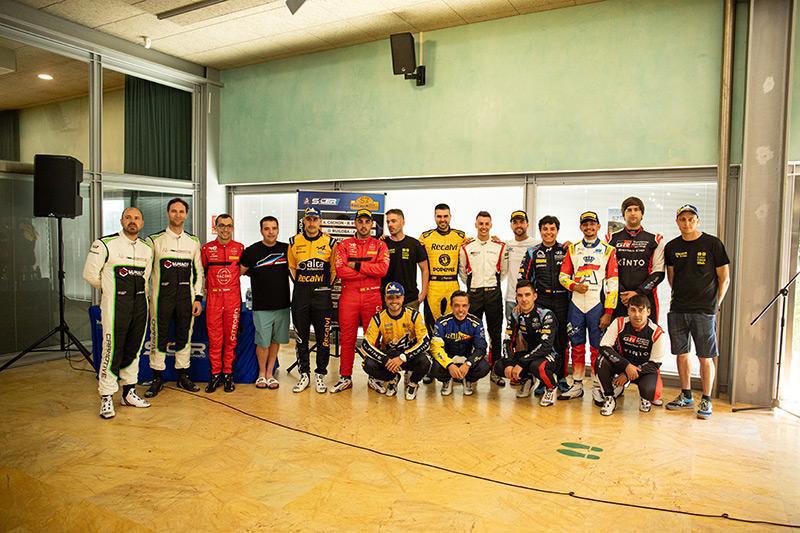 Cachón marca el ritmo: Ruiloba y Suárez, a la caza Cachón marca el ritmo: Ruiloba y Suárez, a la caza