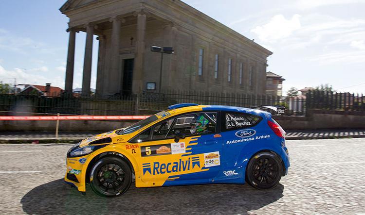 Ricardo Costa, líder provisional del 53 Rallye Recalvi Rías Baixas