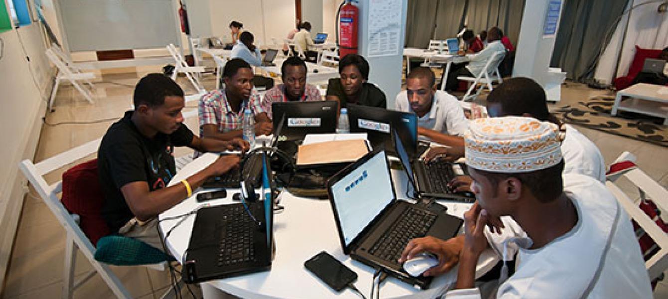 Ericsson lance un programme d'études supérieures en Afrique au profit des jeunes innovateurs dans les TIC 