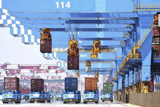 le commerce mondial atteint un niveau record en novembre 2021