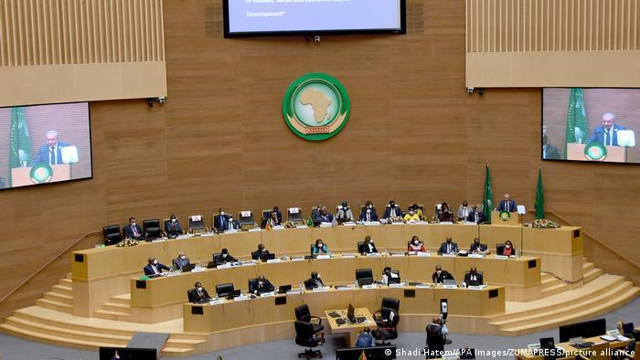 l'union européenne refonde sa relation avec l'afrique autour du triptyque prospérité, sécurité, mobilité