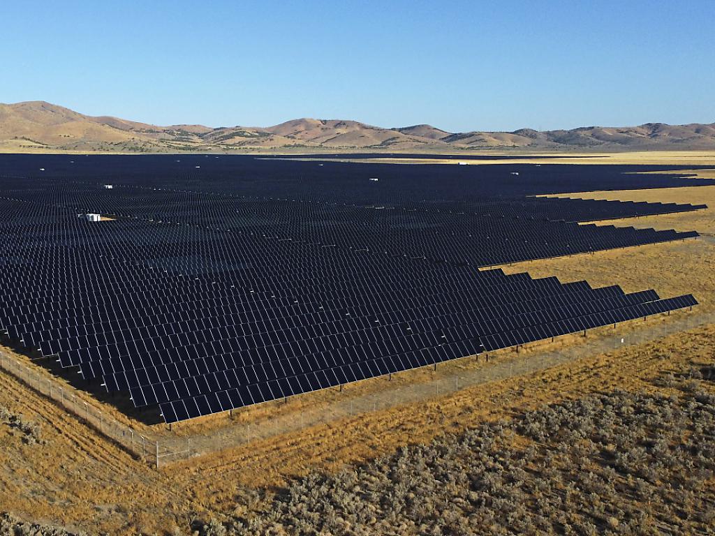 espagne : totalenergies reçoit les autorisations environnementales pour développer 3 gw de projets solaires