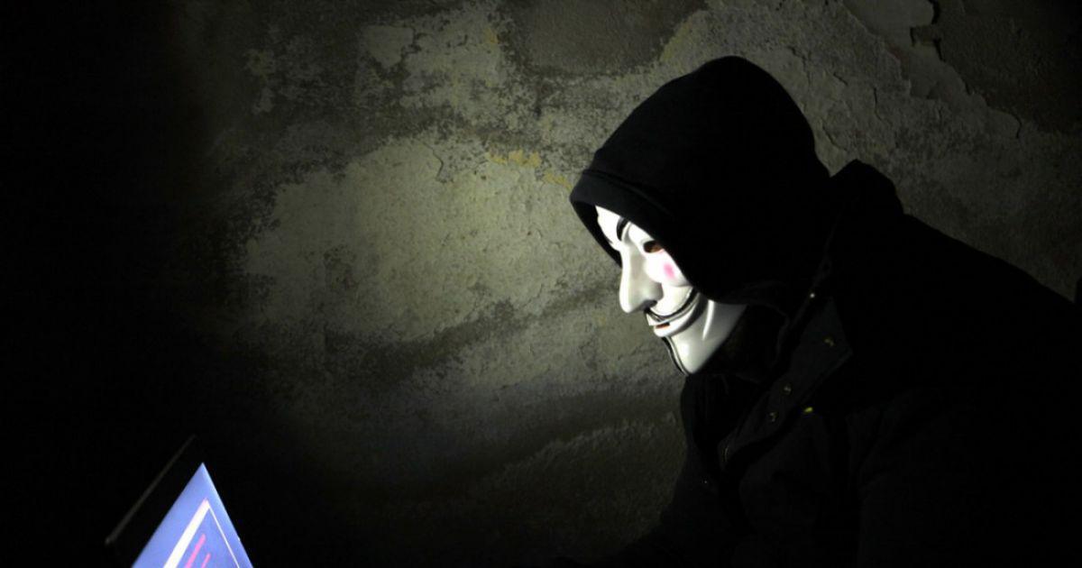 cyber-pirates et cyber-terroristes