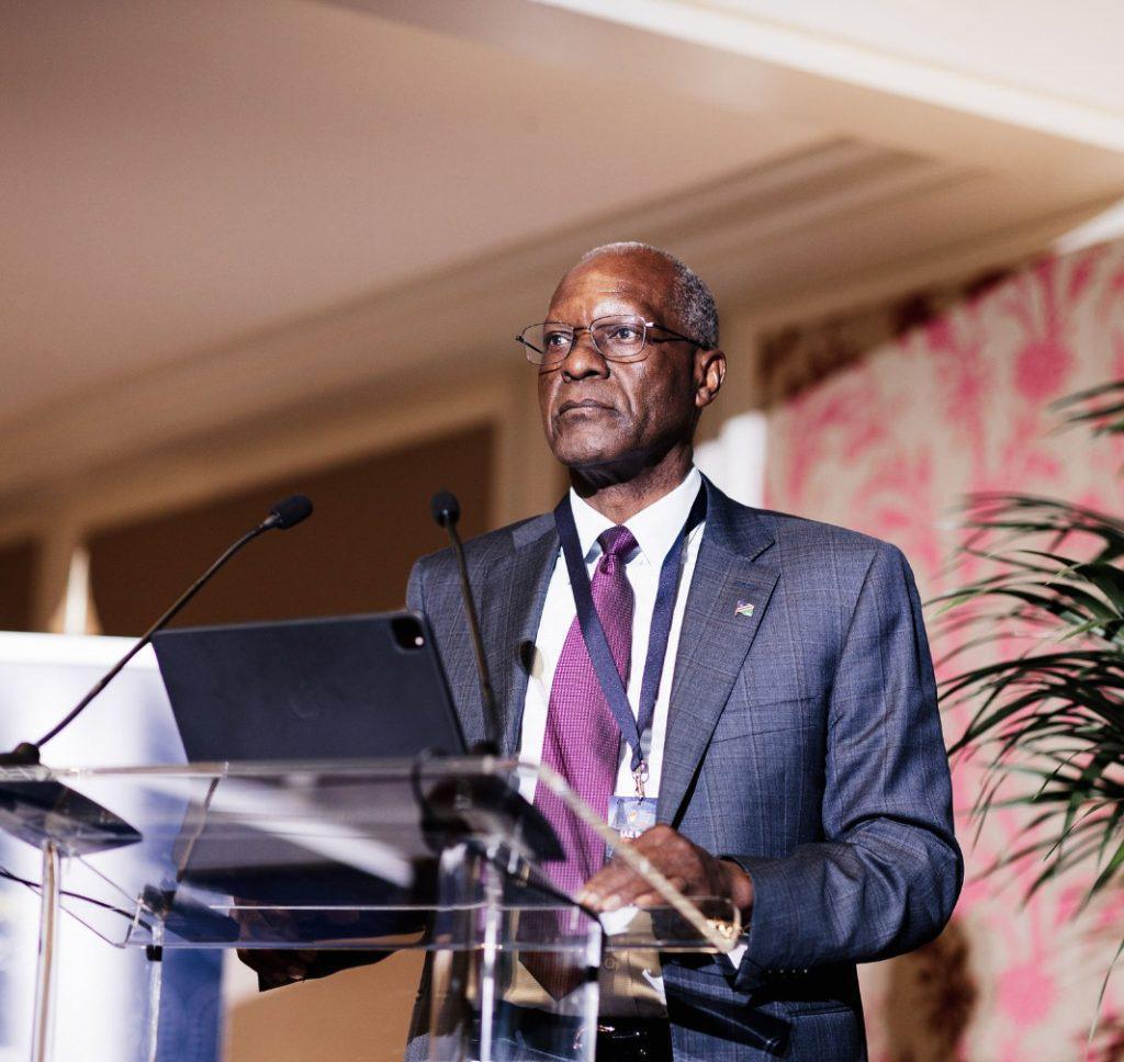 Tom Alweendo, ministre des Mines et de l'Energie de la Namibie