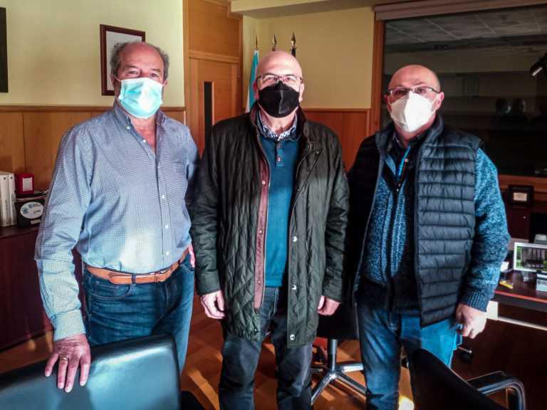 Reunión con los alcaldes de los concellos por los que discurrirá el 34º Rallye Cidade de Narón