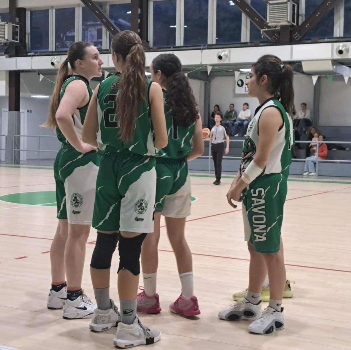 U17 FEMMINILE: LA CESTISTICA RISCHIA TANTO A SESTRI LEVANTE, MA ALLA FINE PORTA A CASA I 2 PUNTI