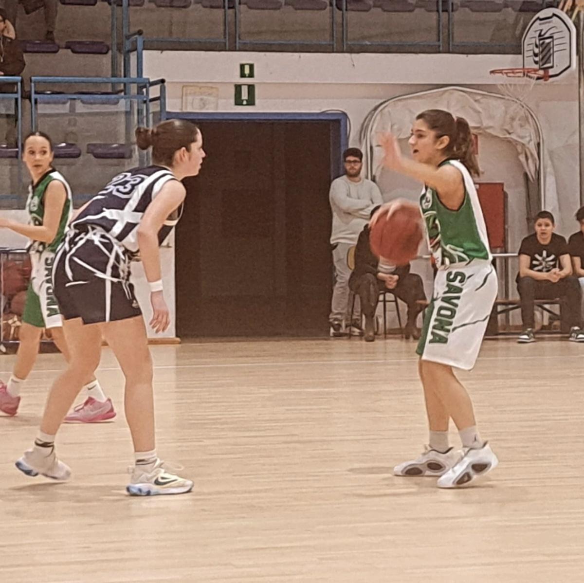 U15 FEMMINILE: CESTISTICA IN AFFANNO, MA VINCE ALL'ULTIMO QUARTO CONTRO LA POLYSPORT LAVAGNA ED I SUOI SGRADEVOLI TIFOSI