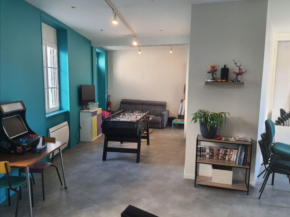 🏠🎮 Un nouveau QG pour les ados à Échillais !