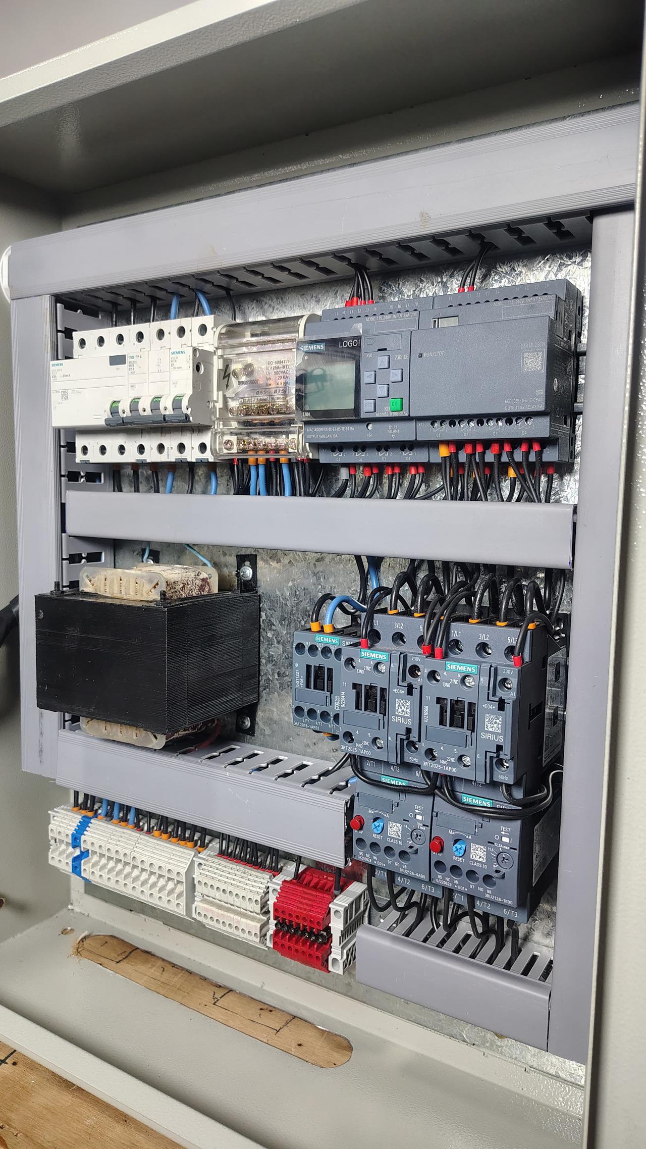 Tablero de control de electroválvulas 