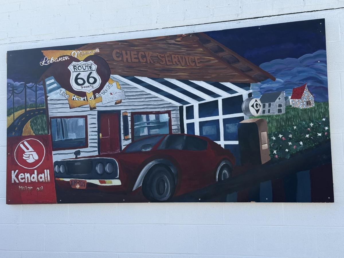 Lebanon Students Unveil New Route 66 Mural Downtown