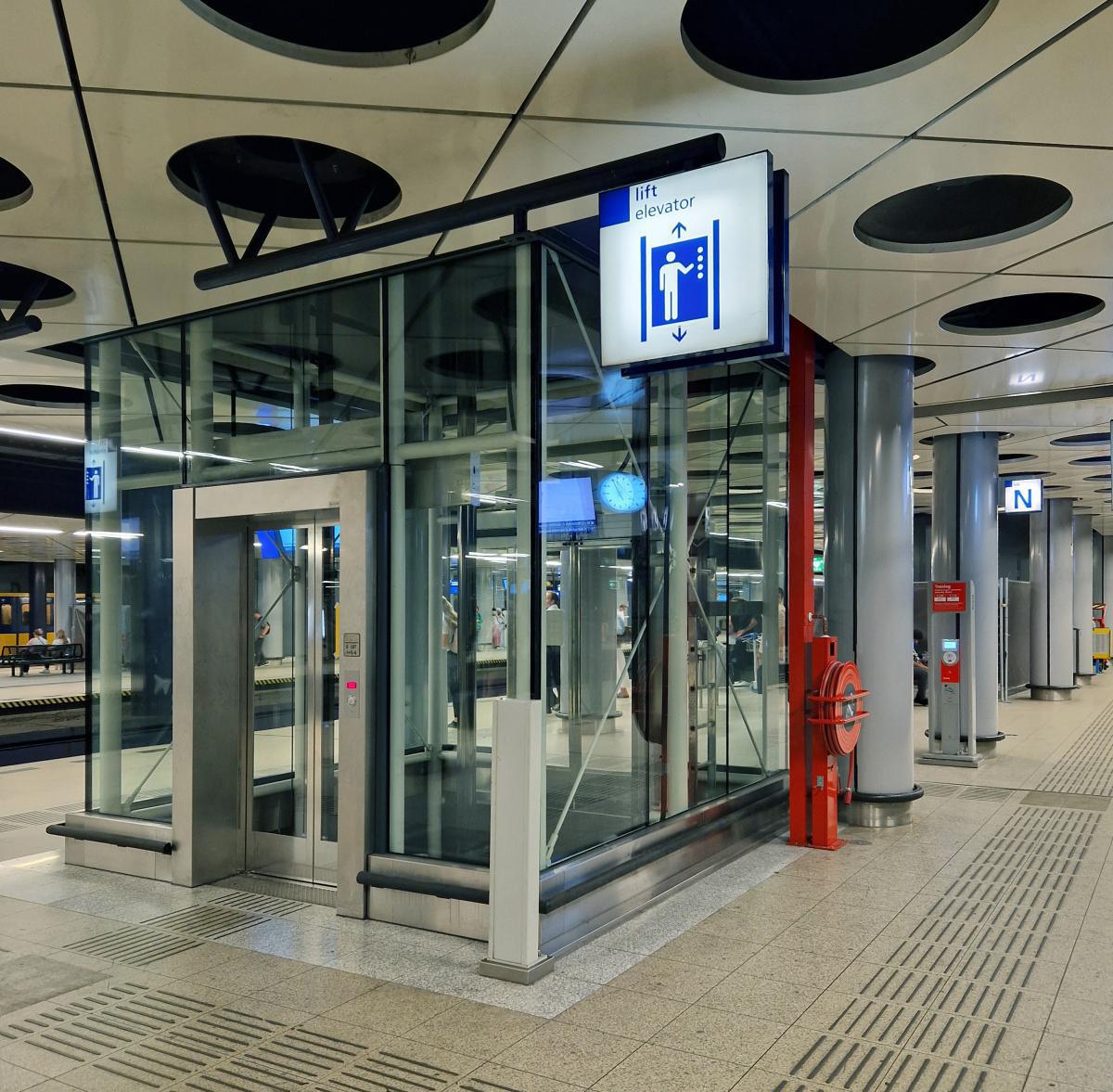 The Everyday Tech Holding Up Our World I The Everyday Tech Holding Up Our World I