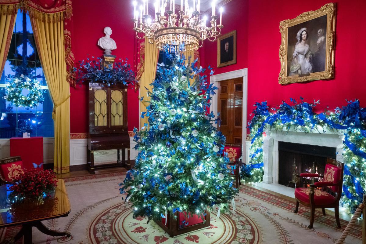 Inside the White House Christmas: What This Year’s Decor Really Says About American Politics