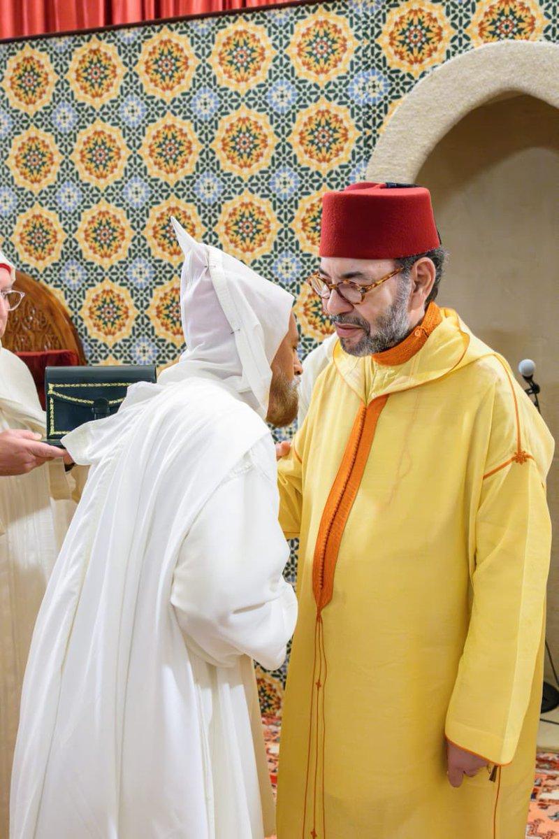 SM le Roi préside la veillée de Laylat Al-Qadr et remet plusieurs prix religieux SM le Roi préside la veillée de Laylat Al-Qadr et remet plusieurs prix religieux