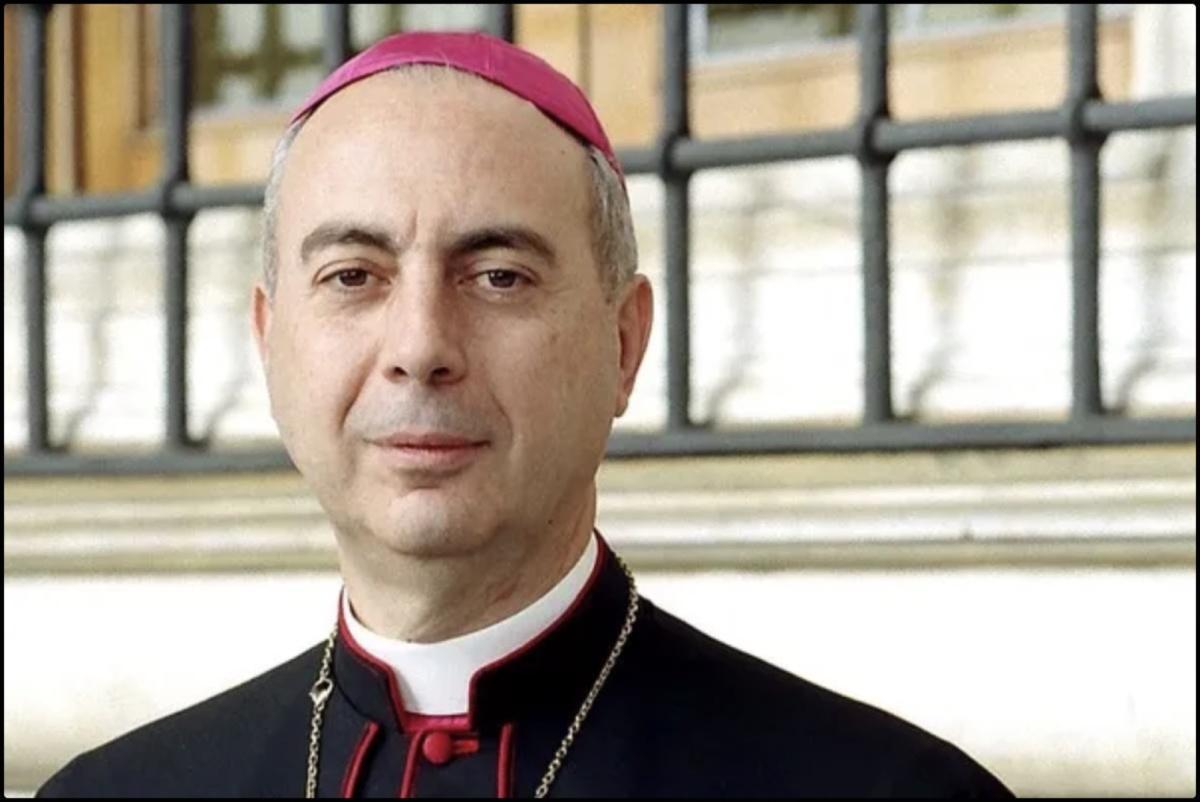 De Marrakech au Vatican : Dominique Mamberti, le cardinal qui annoncera le prochain pape De Marrakech au Vatican : Dominique Mamberti, le cardinal qui annoncera le prochain pape
