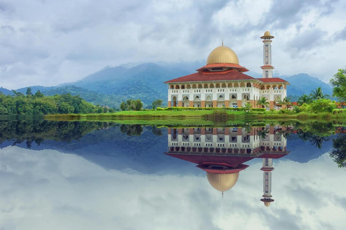 Calendrier synthétique des fêtes autour du 23 juin 2025 Calendrier synthétique des fêtes autour du 23 juin 2025