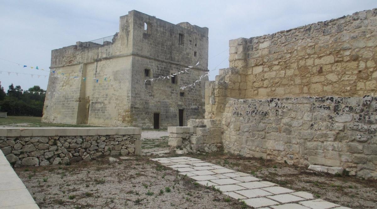 Villaggio medievale disabitato di Roca Nuova