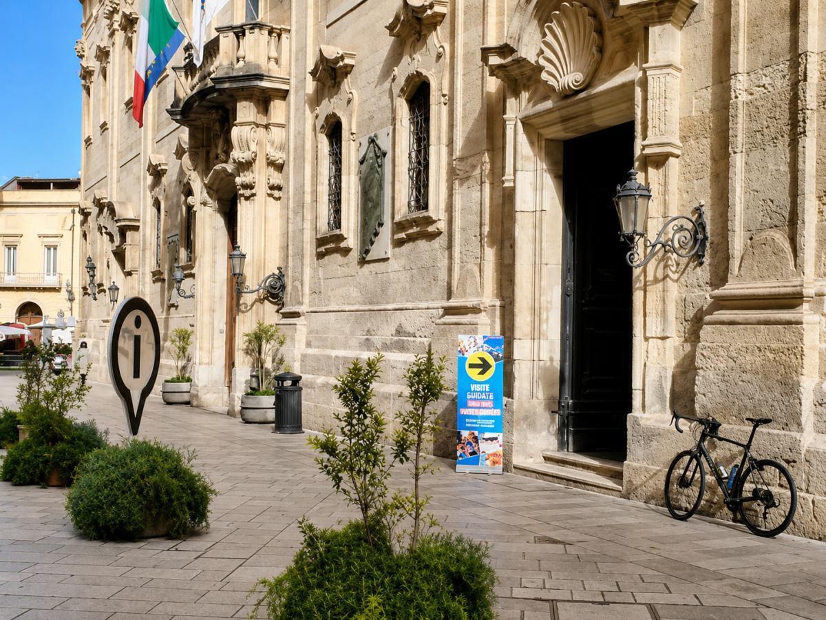 Info Point Turistico Comune di Lecce Info Point Turistico Comune di Lecce