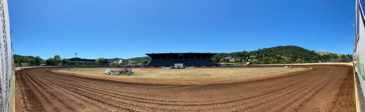 Diamond In The Dirt | Douglas County Dirt Track