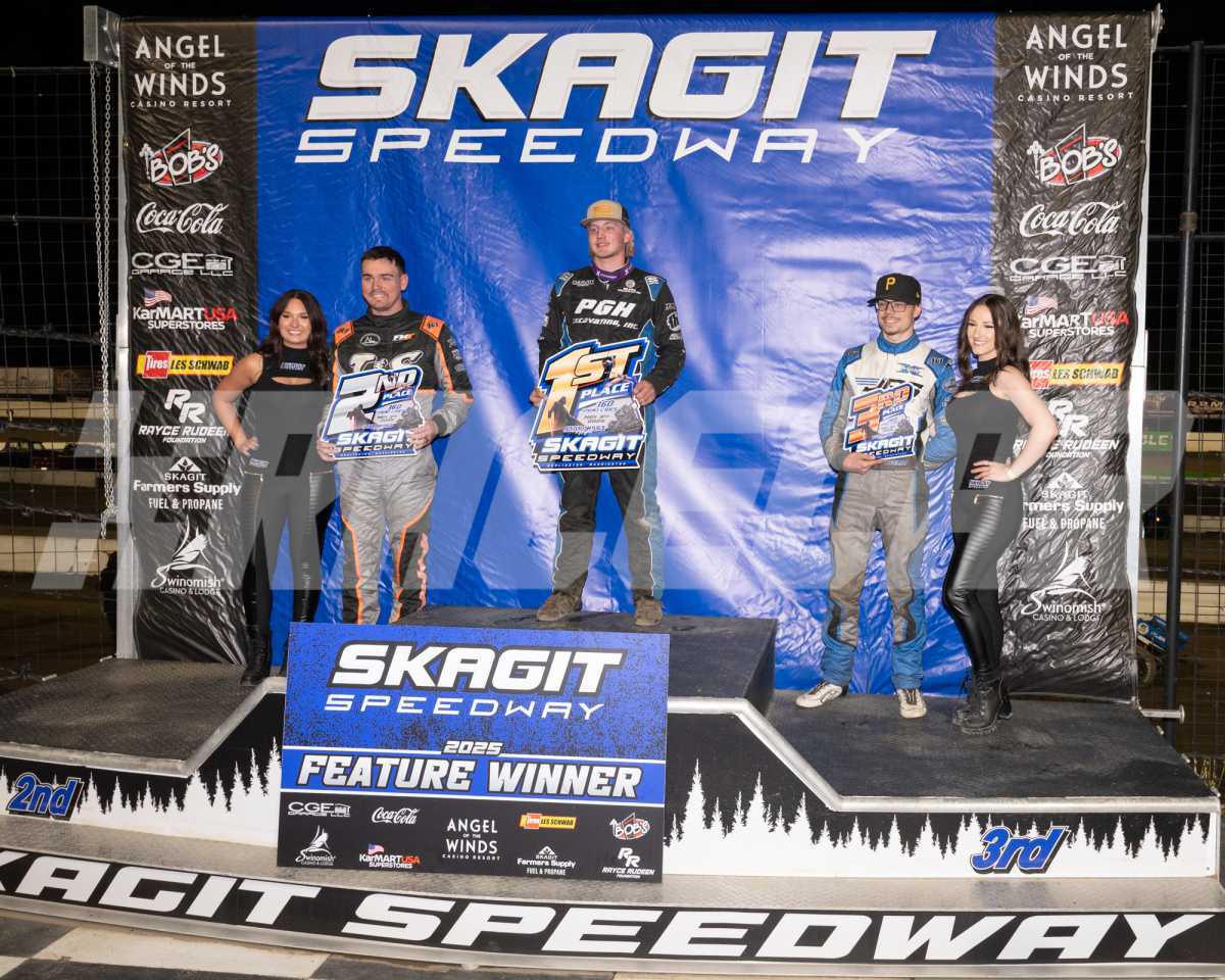 Thornhill Thrills in 360 Sprint Car Opener; Week 2 At Skagit Speedway