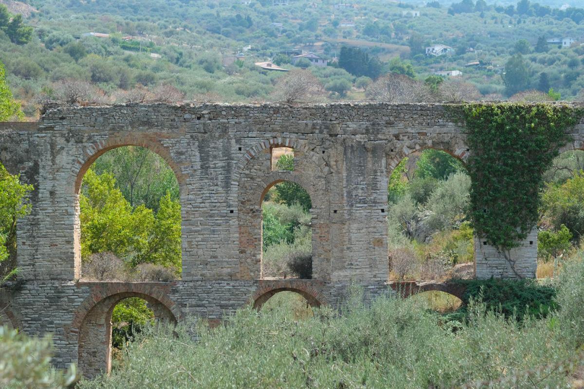 Acquedotto Romano Cornelio - Cornelius Roman Aqueduct
