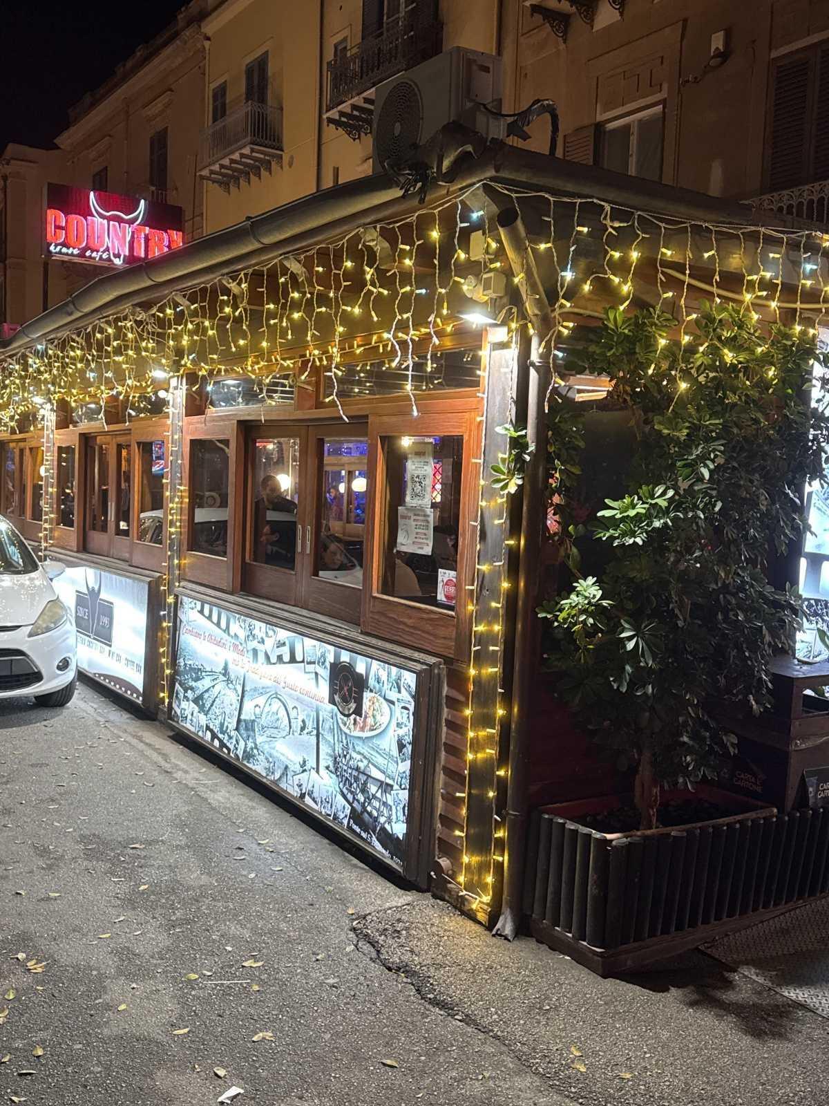 Country House Café