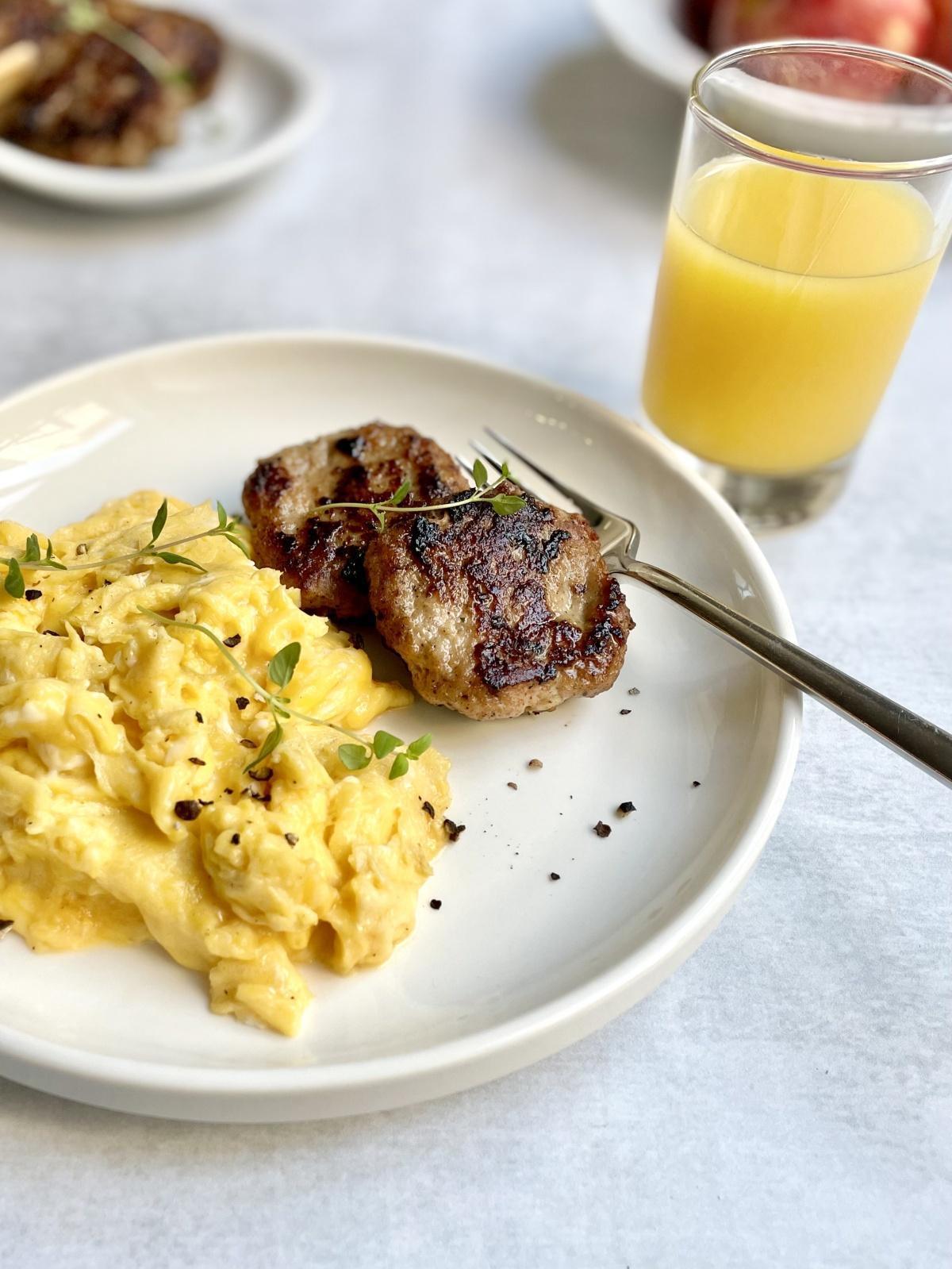 Herbed Breakfast Turkey Sausage Patties Herbed Breakfast Turkey Sausage Patties