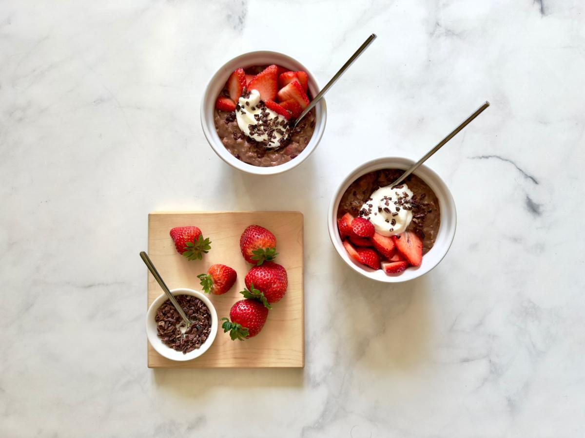 Dark Chocolate Oatmeal with Strawberries
