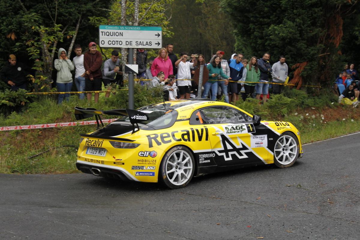Victoria para o local Jorge Cagiao e Javier Martínez, co seu Alpine A110 R-GT Victoria para o local Jorge Cagiao e Javier Martínez, co seu Alpine A110 R-GT