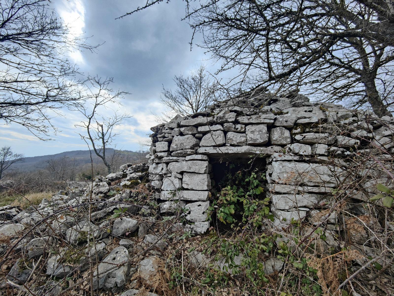 Capanna dei pastori a tholos (vecchia)