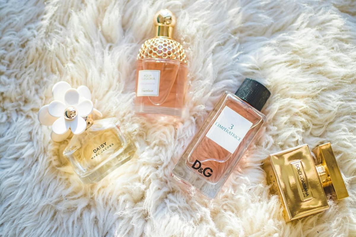 PERFUME GALLERY