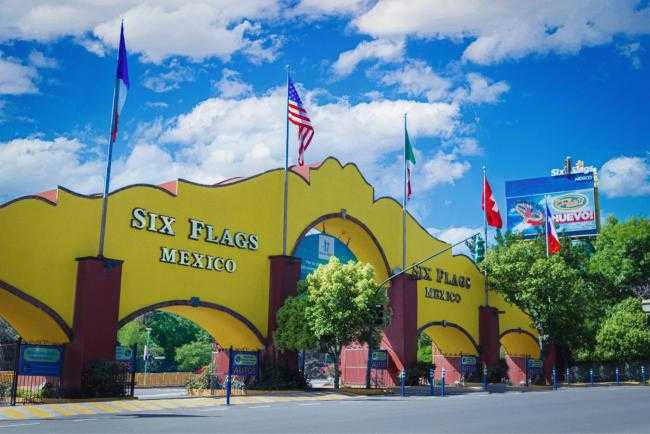 SIX FLAGS