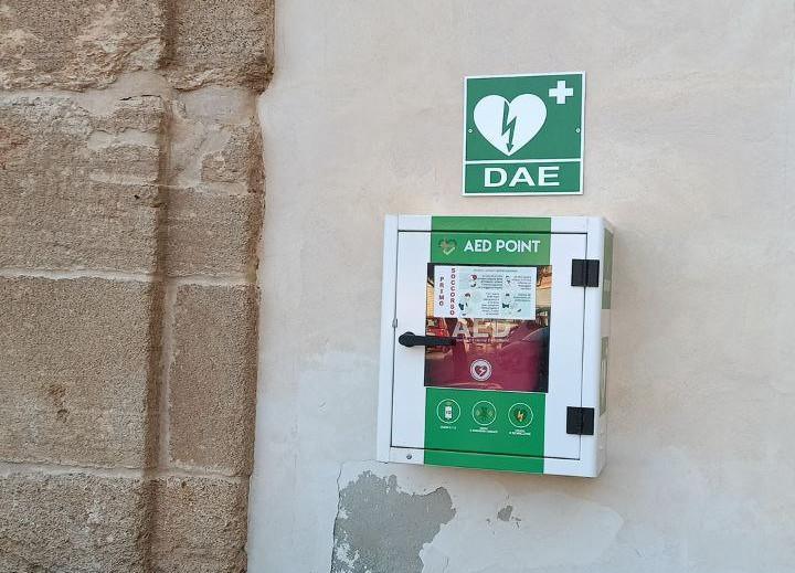 DAE - Defibrillatori DAE - Defibrillatori