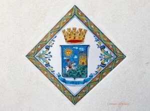 Cenni storici : Lo stemma della Città - Historical Notes: The Coat of Arms of the City