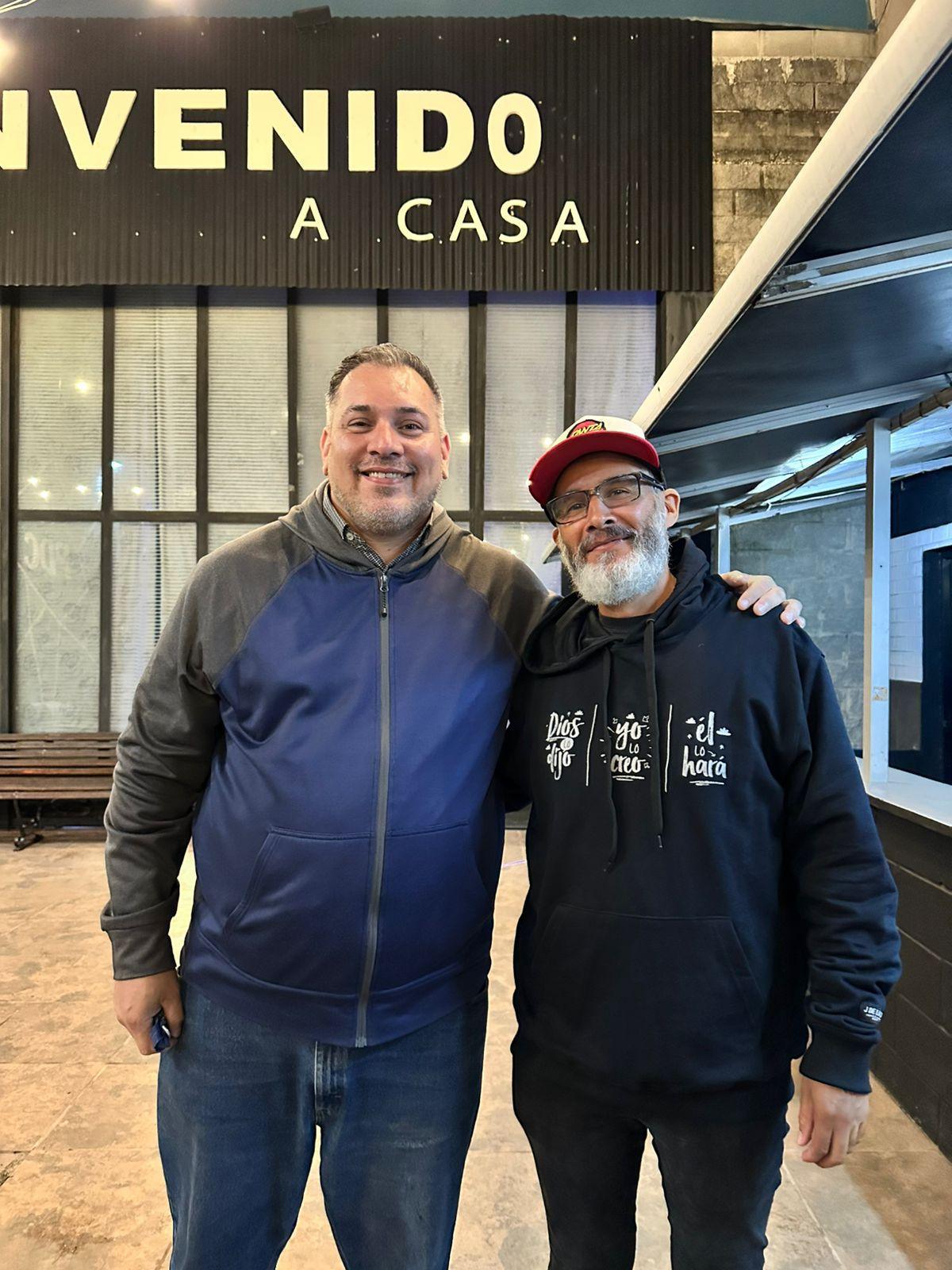 HOMBRES – Distintas generaciones, un mismo camino