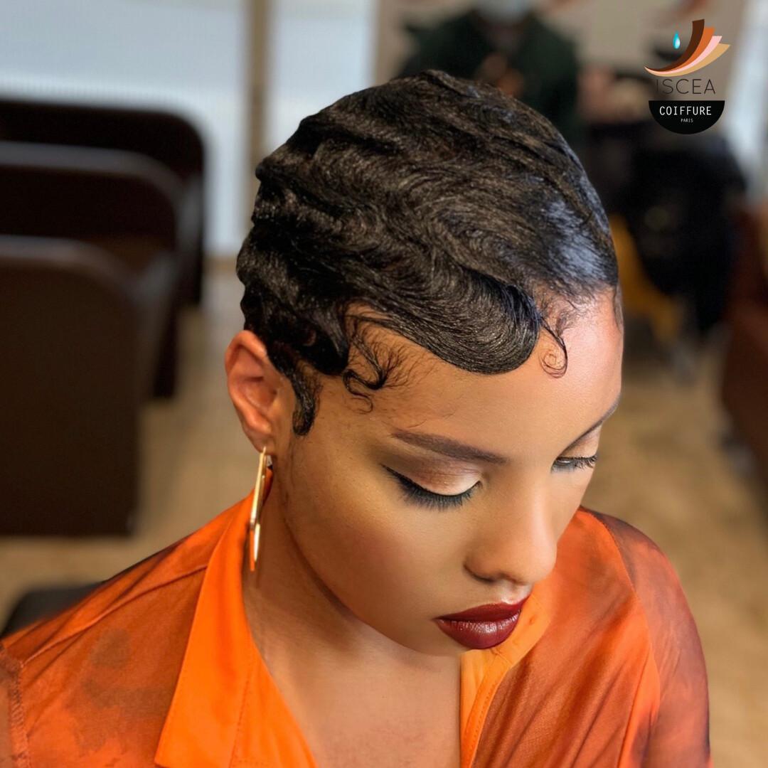 Défrisage & Coupe transformation