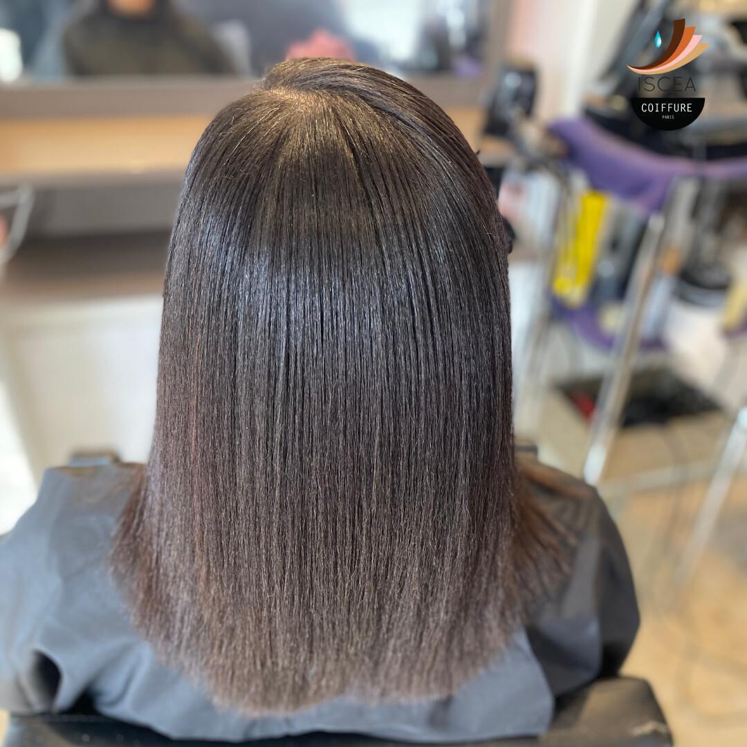 Défrisage racines ou complet - Cheveux mi-longs ou longs