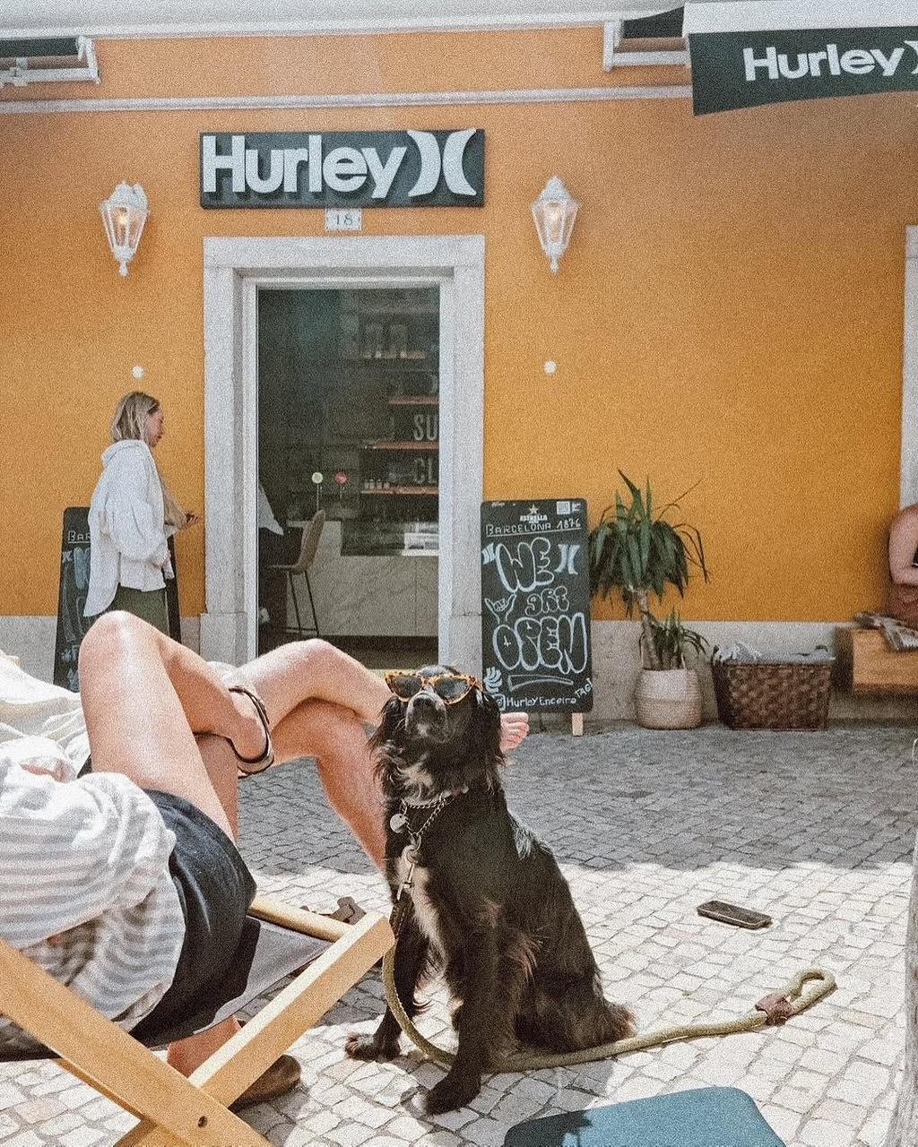 Slow mornings & speciality Coffee in Hurley Surf Club Ericeira 