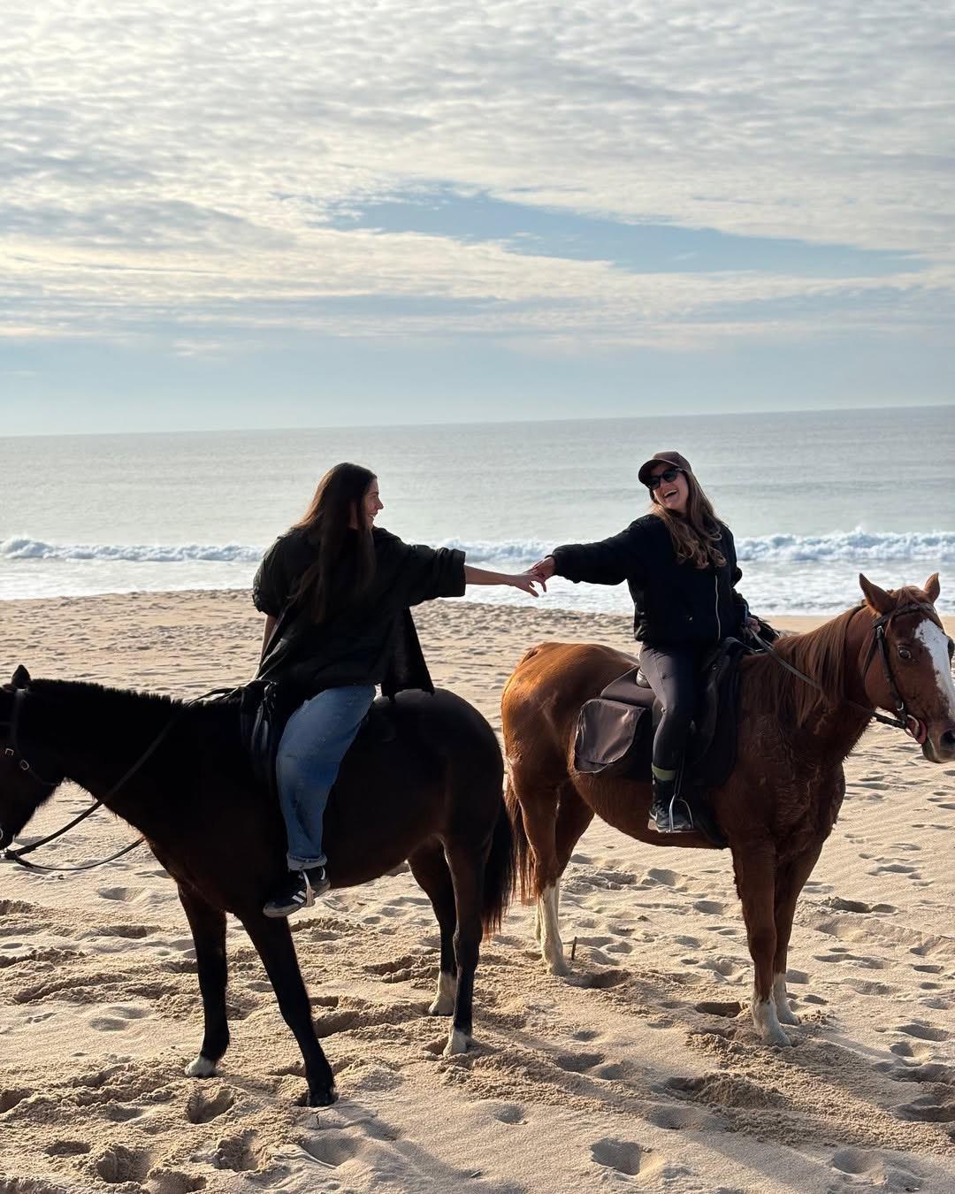 Full moon horse rides Full moon horse rides