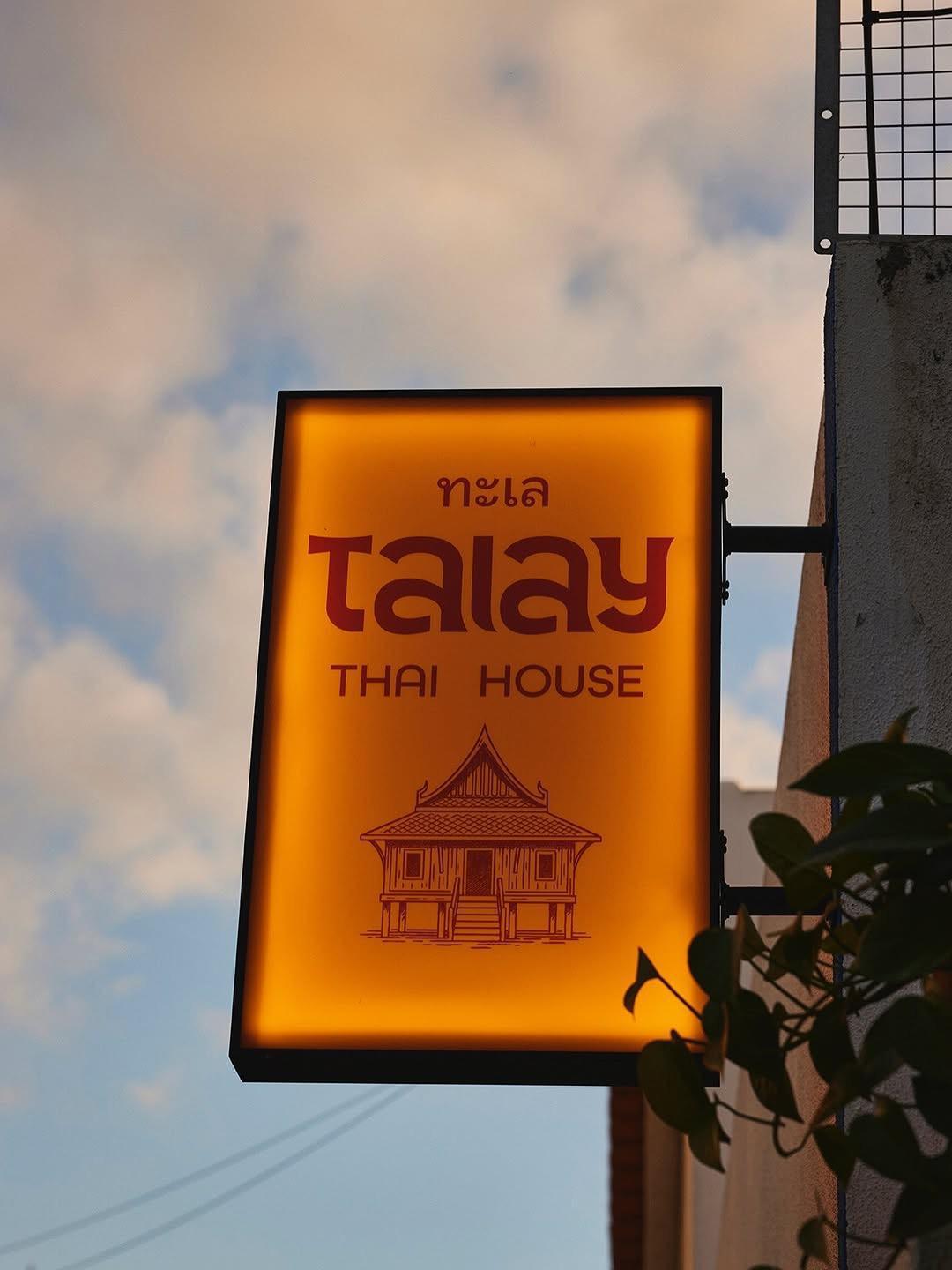 Monday night music at Thalai Thai House Monday night music at Thalai Thai House