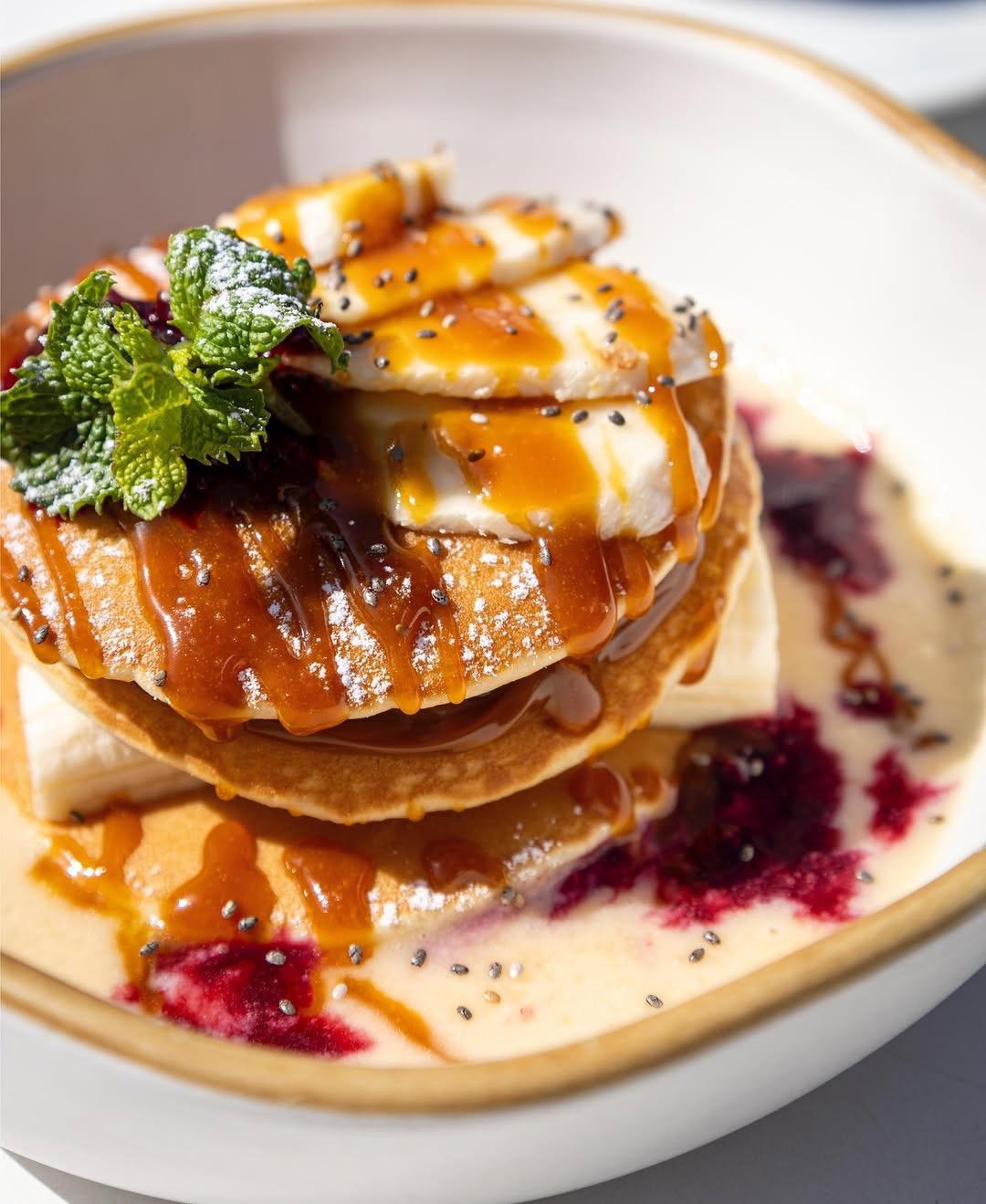 Lizandro Surf Restaurant & Bar Lizandro Surf Restaurant & Bar