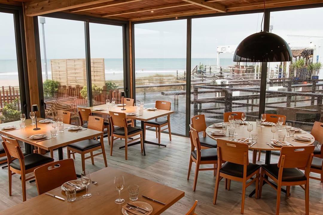 Lizandro Surf Restaurant & Bar Lizandro Surf Restaurant & Bar