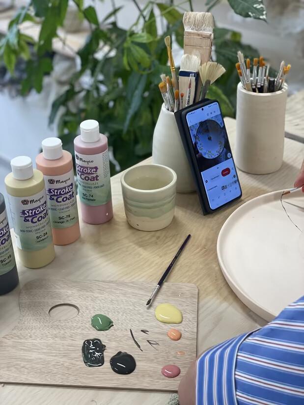 Paint your pottery workshop Paint your pottery workshop