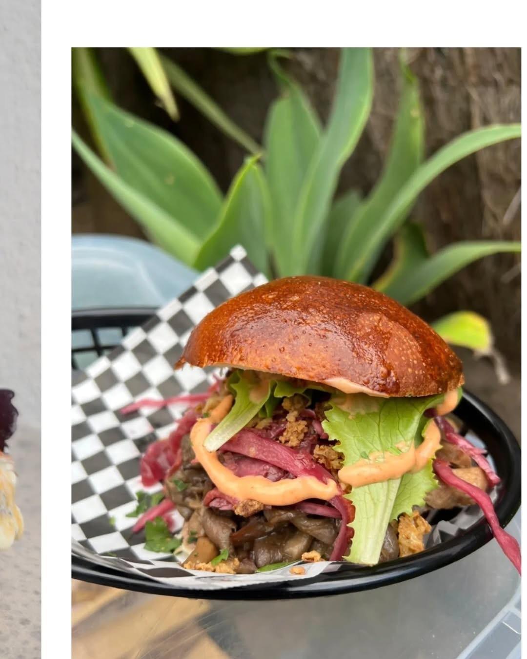 Knuck sandwich & Barmotel Ericeira Pop up Knuck sandwich & Barmotel Ericeira Pop up